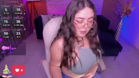 Snapshot of emmy_walker1 chatting on 12/03/25, 11:08 Emmy Walker online show from 12/03/25, 11:08