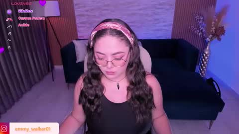 Snapshot of emmy_walker1 chatting on 12/05/25, 11:08 Emmy Walker online show from 12/05/25, 11:08