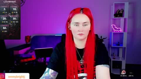 Emmy Bright     50  online show from 01/15/25, 12:41