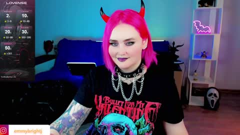 Emmy Bright     50  online show from 01/28/25, 01:50