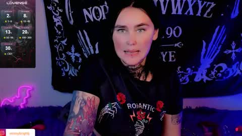 Emmy Bright     50  online show from 09/29/25, 01:44