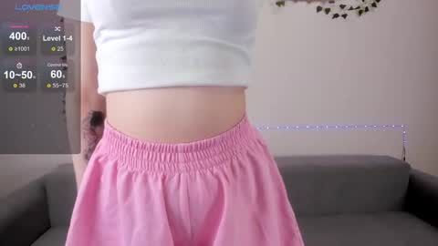 Snapshot of emmyflower chatting on 02/11/25, 05:40 emmyflower online show from 02/11/25, 05:40