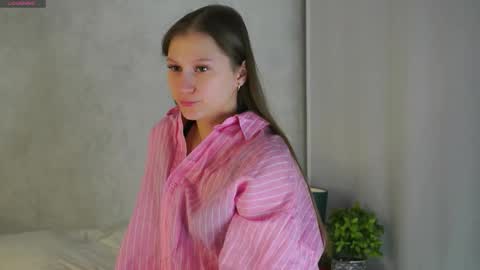 Emmy online show from 03/02/26, 01:52