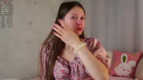 Emmy online show from 04/02/26, 01:14