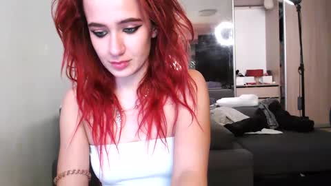 Emmymy favourite tips100035122212377pvt open online show from 12/27/24, 07:57