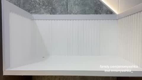 Emo online show from 02/11/25, 09:03