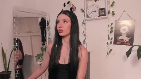 Emperatriz online show from 02/10/25, 08:42