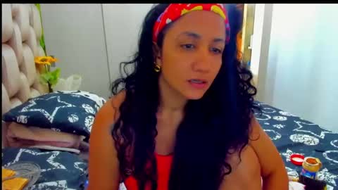 emperatriztapia online show from 02/24/25, 08:36