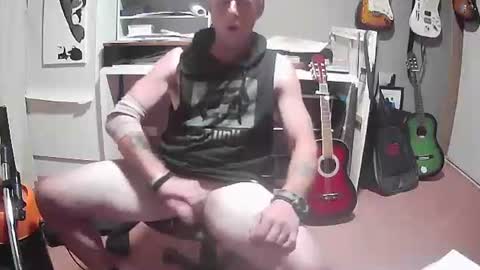 Snapshot of empirikal1 chatting on 12/04/24, 01:20 empirikal1 online show from 12/04/24, 01:20