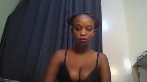 empress_emma online show from 04/11/26, 08:29