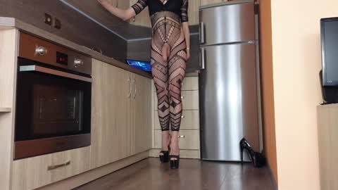 Empress Sara  online show from 02/08/25, 02:16