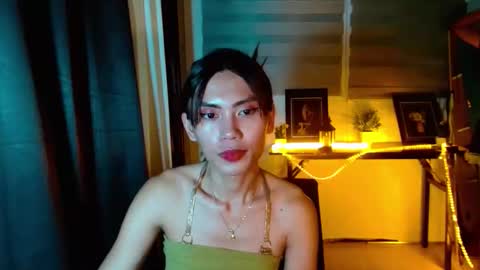 im TIARA online show from 04/24/26, 08:50