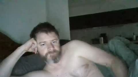 emrys2016833836 online show from 11/18/25, 10:31