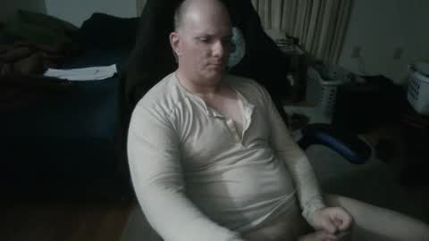Snapshot of emsguy1 chatting on 12/10/24, 06:11 Matt online show from 12/10/24, 06:11