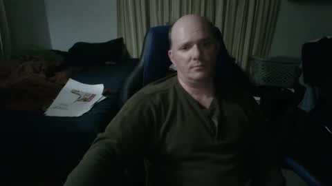 Snapshot of emsguy1 chatting on 12/26/24, 05:15 Matt online show from 12/26/24, 05:15