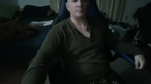 Snapshot of emsguy1 chatting on 01/07/25, 05:12 Matt online show from 01/07/25, 05:12