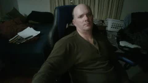 Snapshot of emsguy1 chatting on 02/04/25, 06:04 Matt online show from 02/04/25, 06:04