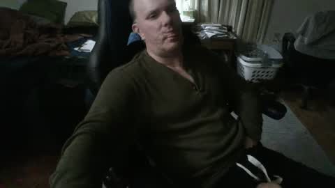 Snapshot of emsguy1 chatting on 02/20/25, 05:23 Matt online show from 02/20/25, 05:23