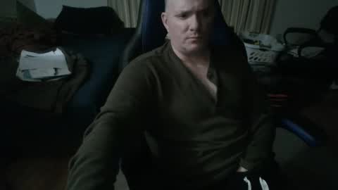 Snapshot of emsguy1 chatting on 03/03/25, 06:26 Matt online show from 03/03/25, 06:26