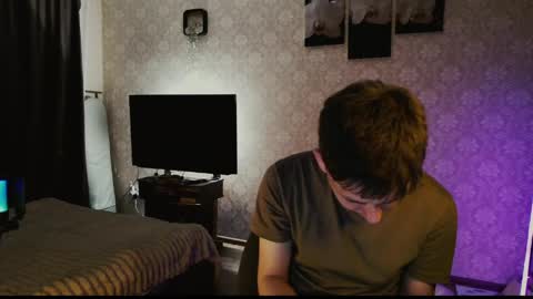 emveeboy96 online show from 04/06/26, 07:26