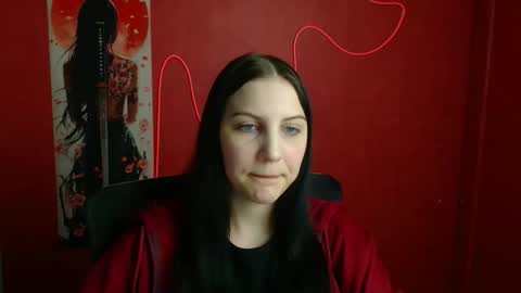 Snapshot of emxma chatting on 05/12/26, 11:07 Emma online show from 05/12/26, 11:07