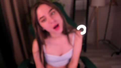 emy__angel online show from 04/20/26, 11:17