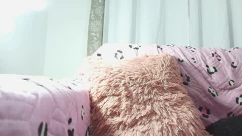 Emy online show from 04/16/26, 07:09