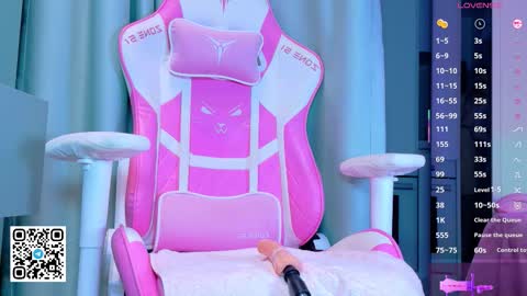 Emy kami online show from 09/12/25, 03:06