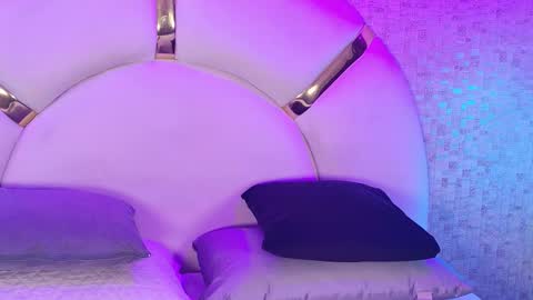 Emy  online show from 01/10/26, 11:45