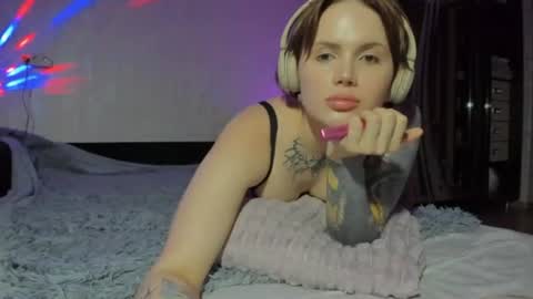 emydeliro online show from 07/21/26, 08:00