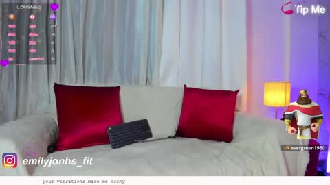 EMYLY  online show from 05/15/26, 08:27
