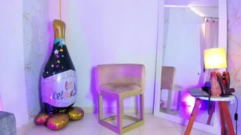 EMYLY  online show from 06/13/26, 08:40
