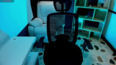 Emy Silver online show from 12/02/24, 07:49