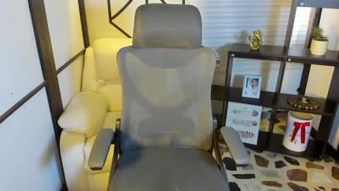 Emy Silver online show from 02/07/25, 07:38