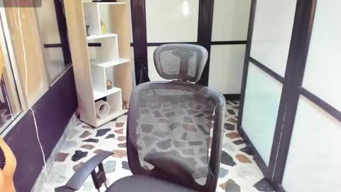 Emy Silver online show from 02/14/25, 03:58