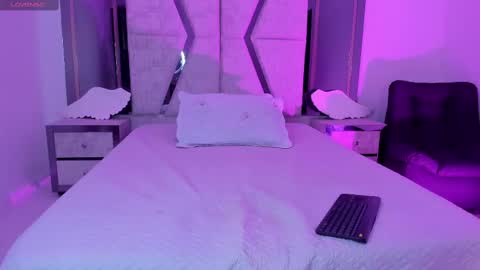 Emy Silver online show from 02/20/25, 06:35