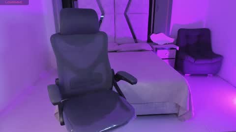 Emy Silver online show from 03/07/25, 01:40