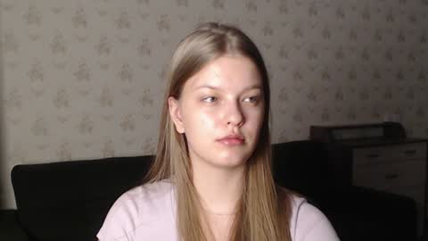 Snapshot of emysway chatting on 01/20/25, 08:07 EmySway online show from 01/20/25, 08:07
