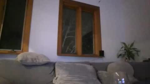 emyxxl online show from 12/02/25, 11:45