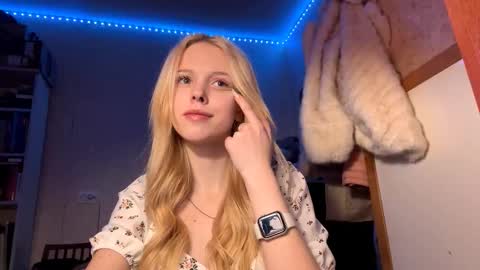 Amelia online show from 12/05/25, 04:25