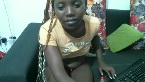 Vee online show from 03/11/26, 09:26