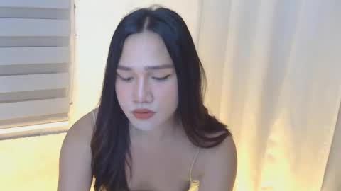 Snapshot of endless_lover22 chatting on 11/25/25, 12:05 sahara love online show from 11/25/25, 12:05