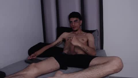 Snapshot of endrick_23 chatting on 02/20/26, 05:26 endrick_23 online show from 02/20/26, 05:26