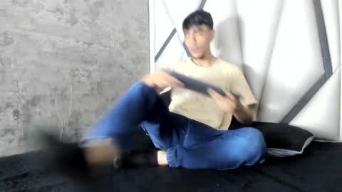 endrick_23 online show from 04/25/26, 03:20