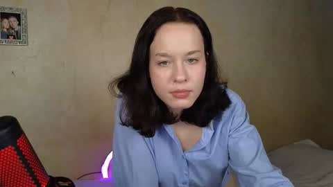 Missis And Mister Fox online show from 12/20/25, 10:33