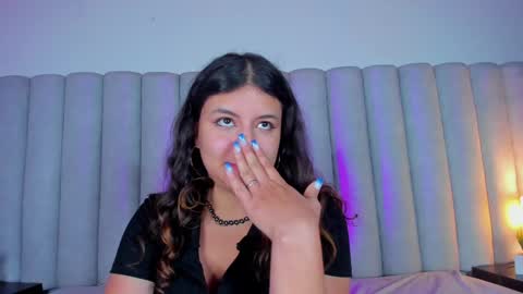 Snapshot of engelstone_ chatting on 01/31/25, 01:43 E N G E L online show from 01/31/25, 01:43