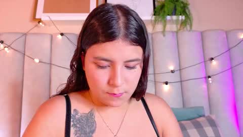 Snapshot of engelstone_ chatting on 11/24/25, 07:57 E N G E L online show from 11/24/25, 07:57