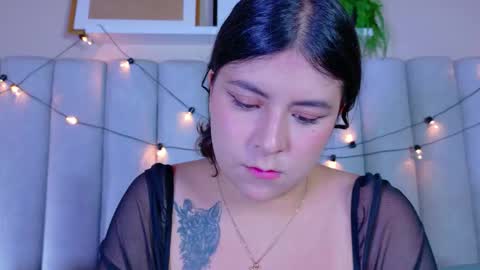 Snapshot of engelstone_ chatting on 12/01/25, 07:41 E N G E L online show from 12/01/25, 07:41