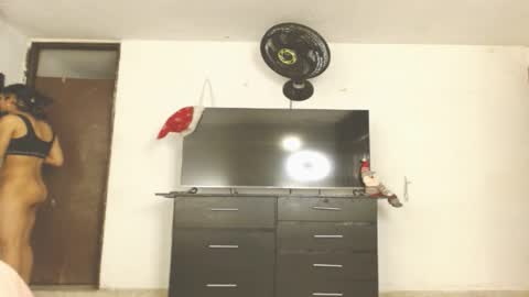 Snapshot of engiel_phoenix chatting on 12/10/24, 10:26 Engiel phoenix instagram engiel 13 online show from 12/10/24, 10:26