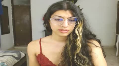 Snapshot of engiel_phoenix chatting on 12/28/24, 03:37 Engiel phoenix instagram engiel 13 online show from 12/28/24, 03:37